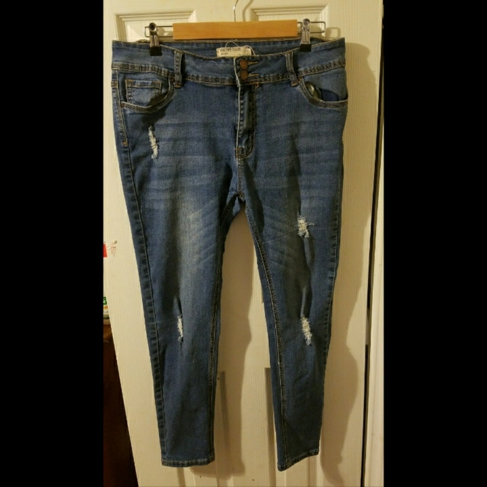 Blue denim skinny jeans